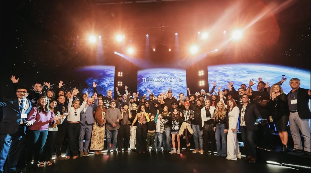 The full We Can Change The World cast on stage at The Next Verse